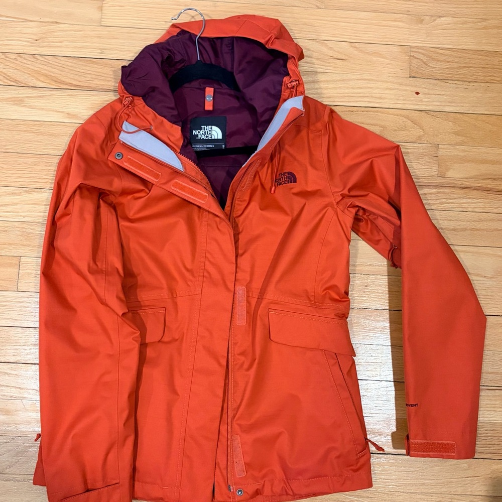 The North Face Women's 2 in 1 Hooded Jacket
